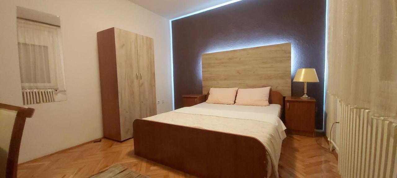 Apartman Excluziv Prijedor Buitenkant foto