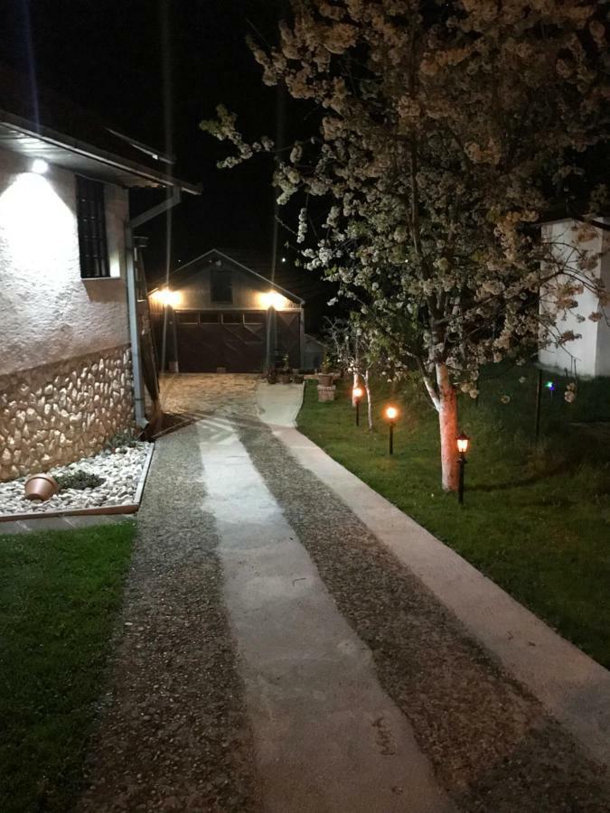 Apartman Excluziv Prijedor Buitenkant foto